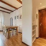 Colosseo Modern Apartment